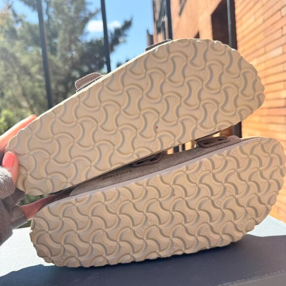 New Birkenstock Uji Nubuck Suede Leather Slide Sandals Suede Taupe US 7 / EUR 38 - Picture 8 of 12